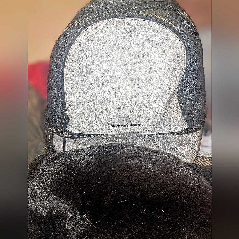 Michael Kors White and Gray Signature Mini Backpack - Picture 8 of 8